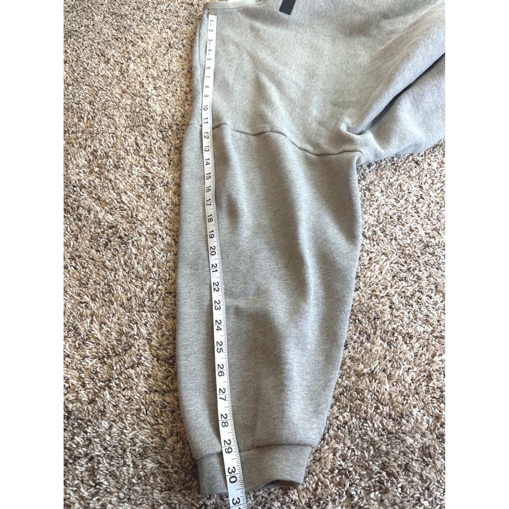 Fear of God Essentials‎ Grey Crewneck Sweatshirt Oversized Logo Fleece Large - Picture 10 of 11
